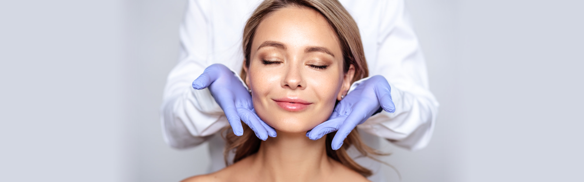 A woman have finish a lip filling session