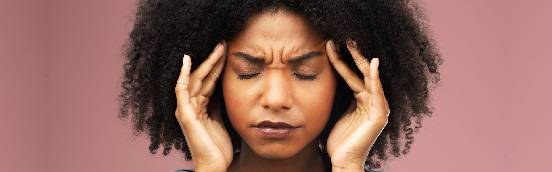 woman having headache